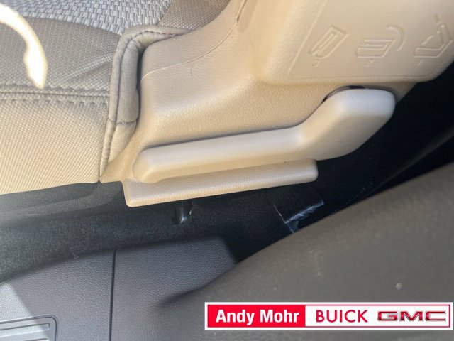 Used 2017 Ford Explorer XLT w/ Equipment Group 201A FWD image 33