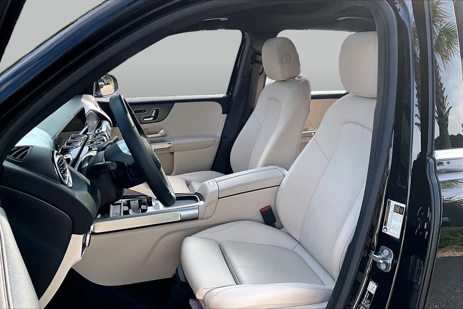 Used 2026 Mercedes-Benz GLB 250 image 8
