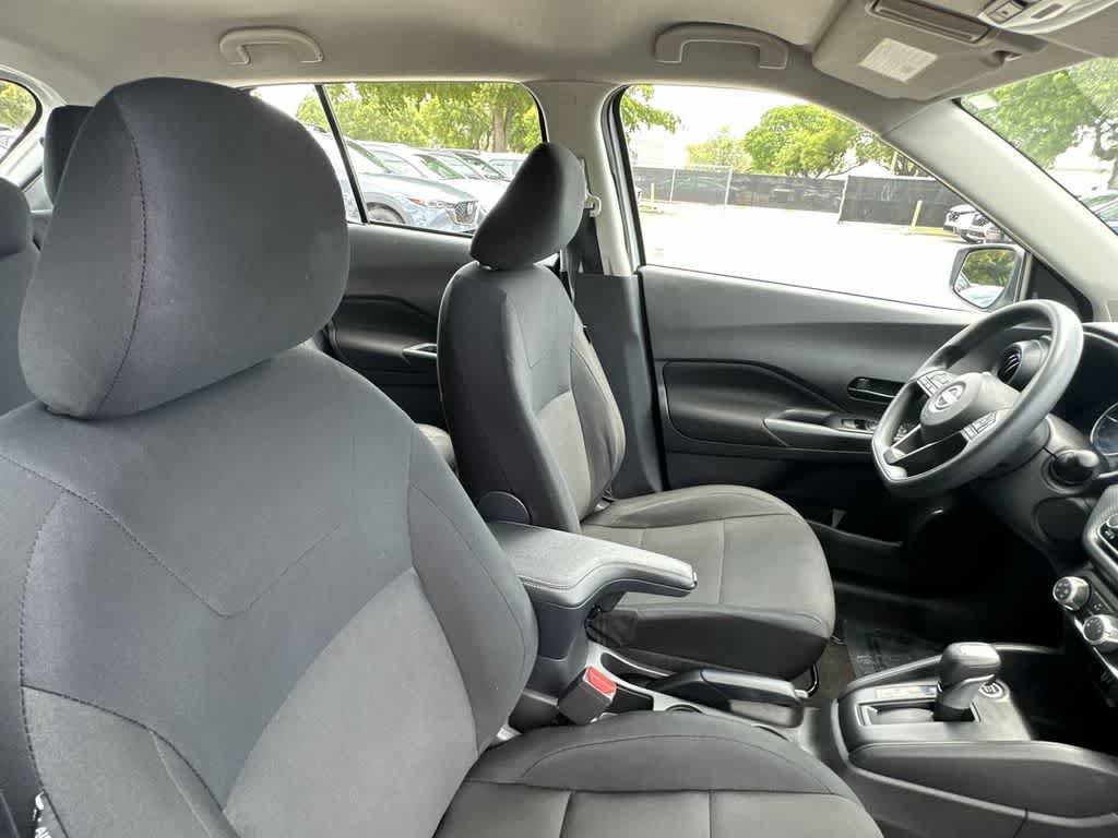 Used 2024 Nissan Kicks S FWD image 14