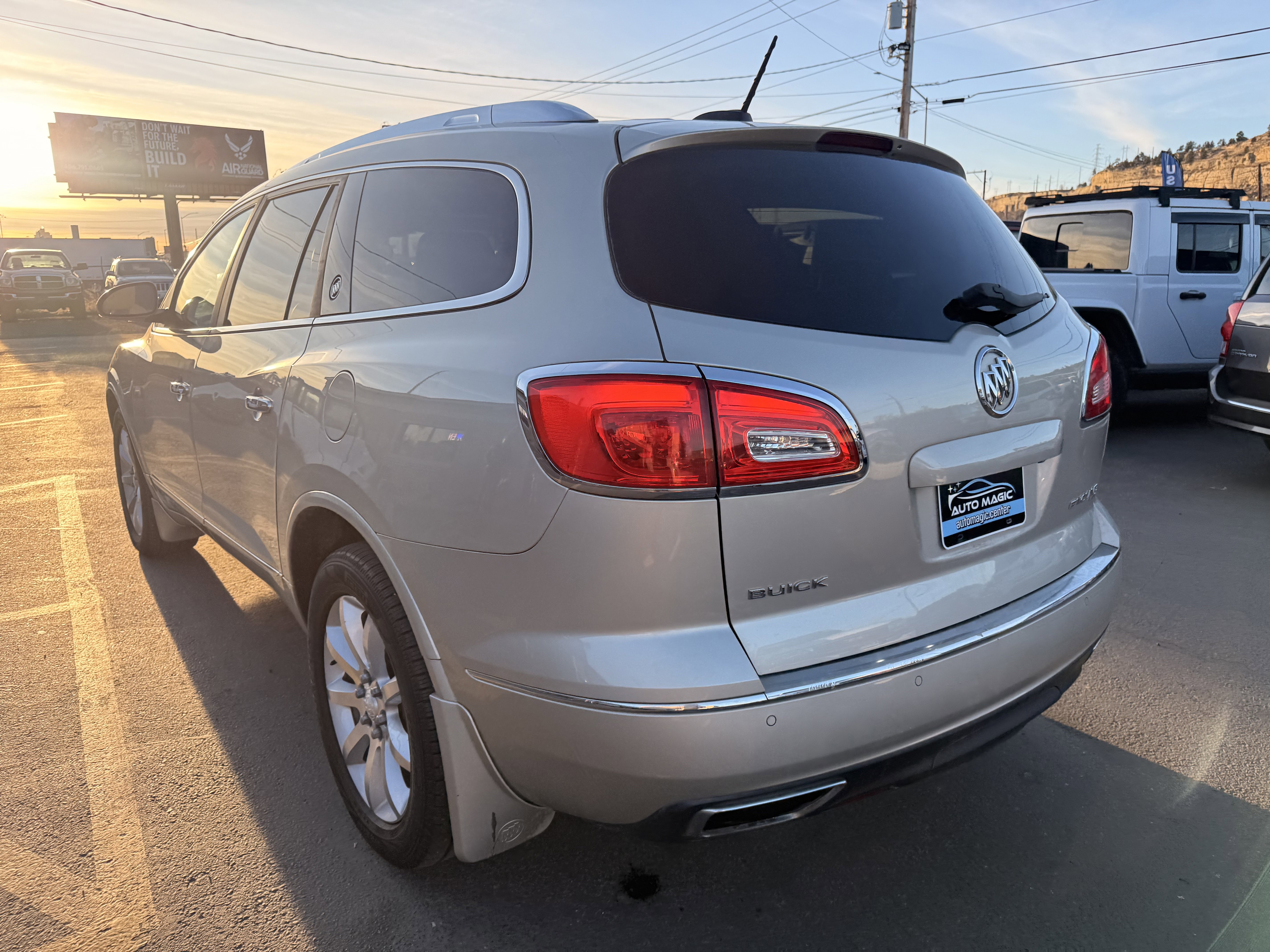 Used 2016 Buick Enclave Premium w/ Experience Buick Package image 5