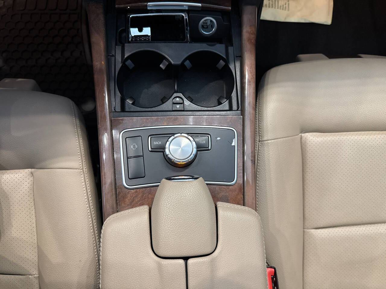 Used 2013 Mercedes-Benz E 350 4MATIC Sedan w/ Premium 1 Pkg image 23