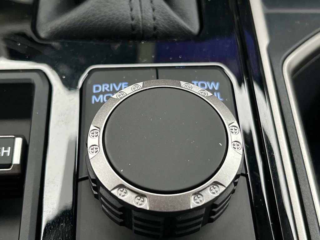 New 2024 Toyota Tundra SR5 w/ SR5 Convenience Package image 23
