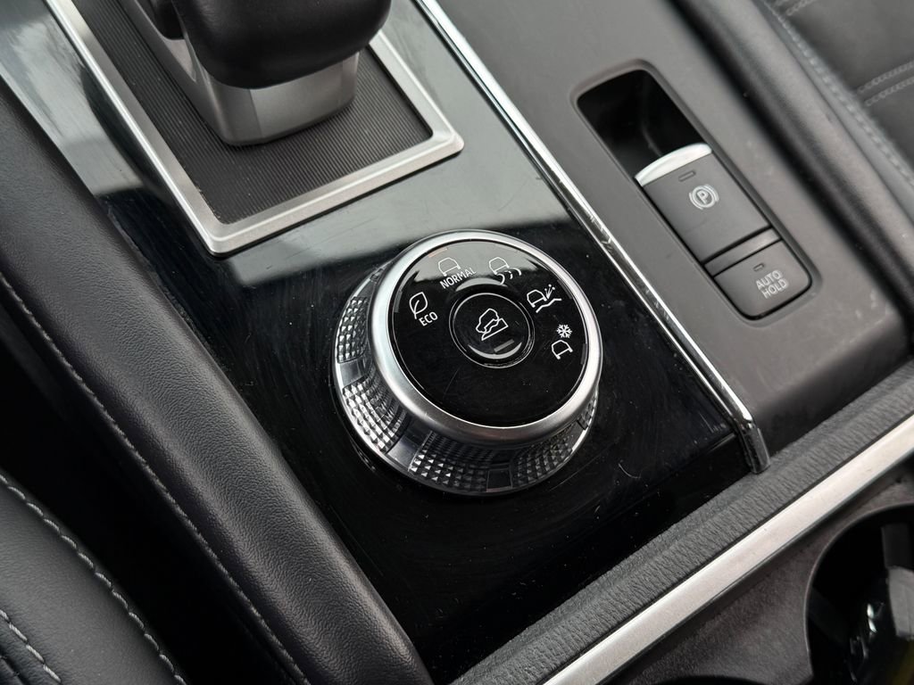 Used 2024 Mitsubishi Outlander SE image 30