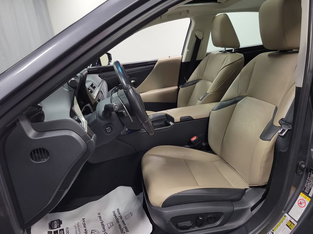 Used 2019 Lexus ES 350 w/ Premium Package FWD image 13