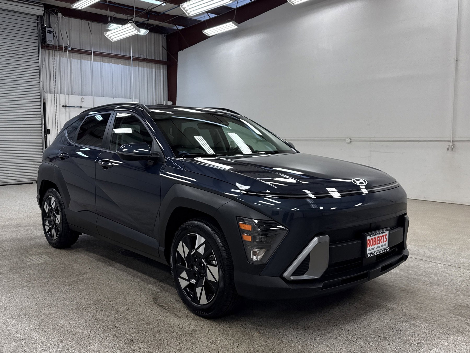 Used 2025 Hyundai Kona SEL image 23