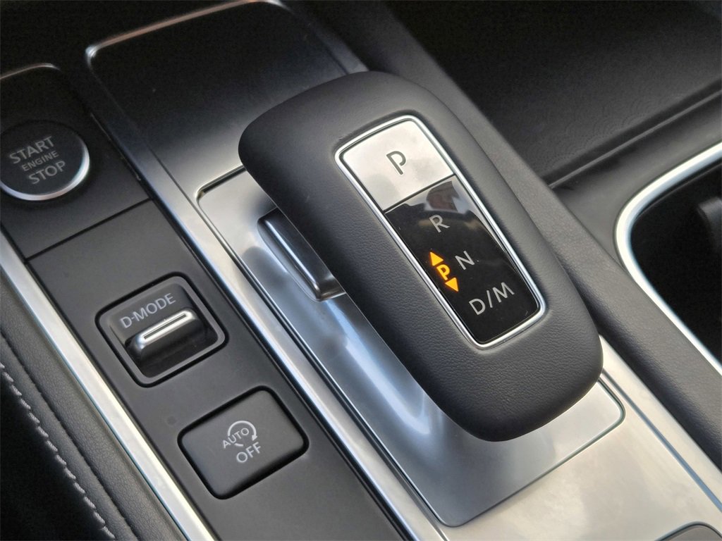 Certified 2025 INFINITI QX60 Luxe image 22