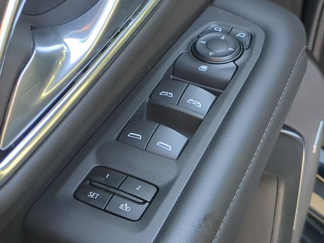 Used 2024 Chevrolet Suburban LT image 22