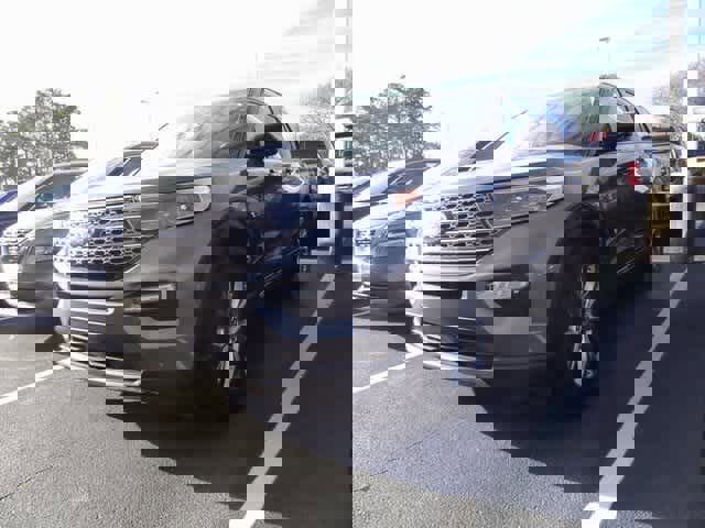 Used 2022 Ford Explorer Limited w/ Equipment Group 301A image 1