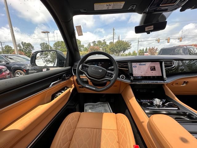 New 2026 Jeep Grand Wagoneer L Summit AWD/4WD image 15