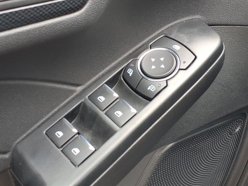 Used 2025 Ford Escape ST-Line w/ Cold Weather Package AWD/4WD image 13