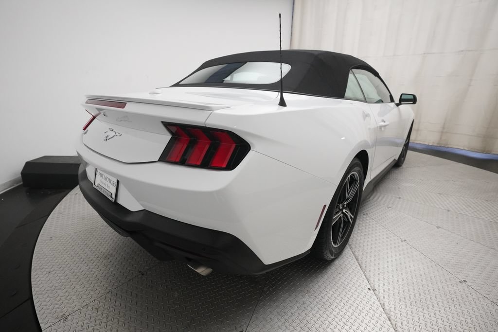 Used 2025 Ford Mustang Premium RWD image 13