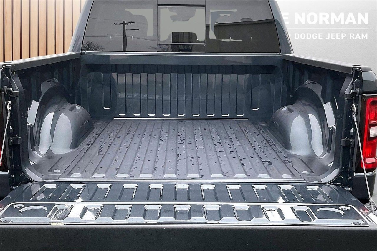 New 2026 RAM 1500 4x4 Crew Cab image 24