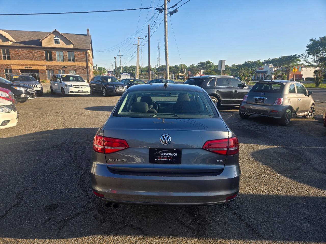 Used 2015 Volkswagen Jetta SE FWD image 9