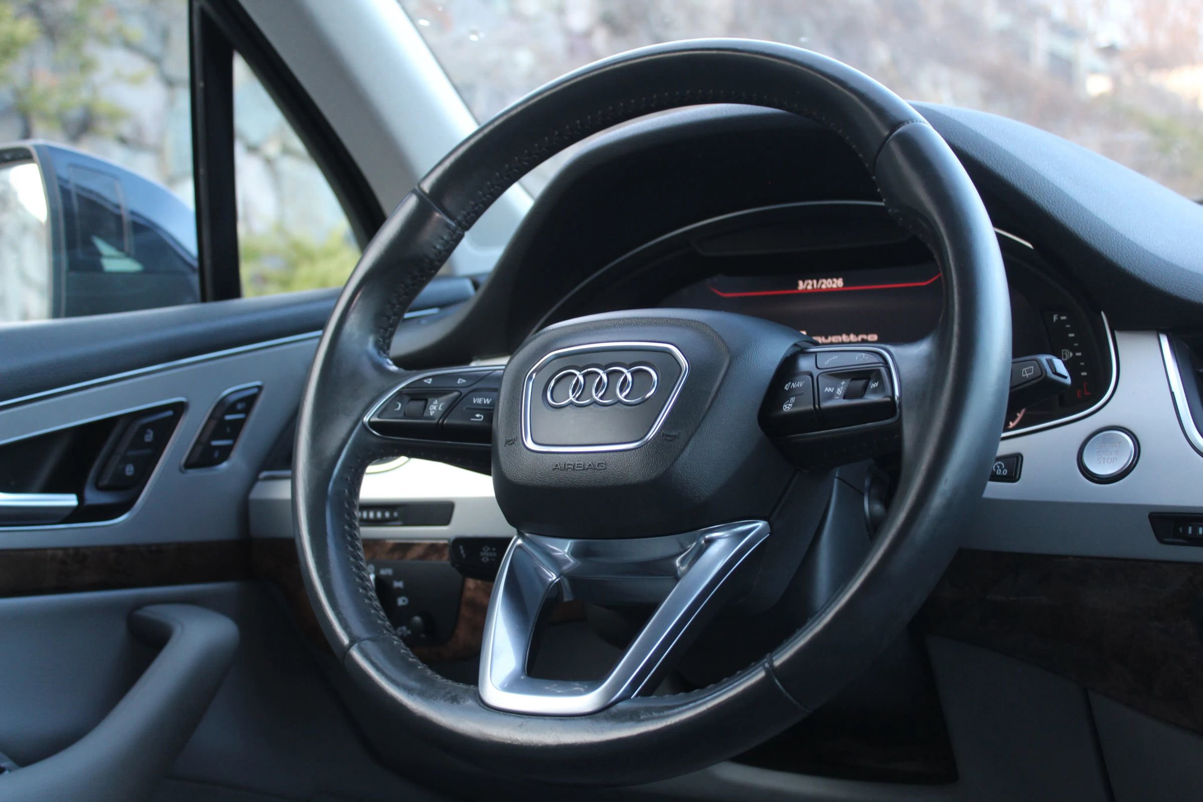 Used 2017 Audi Q7 2.0T Premium Plus w/ Premium Plus Package image 20