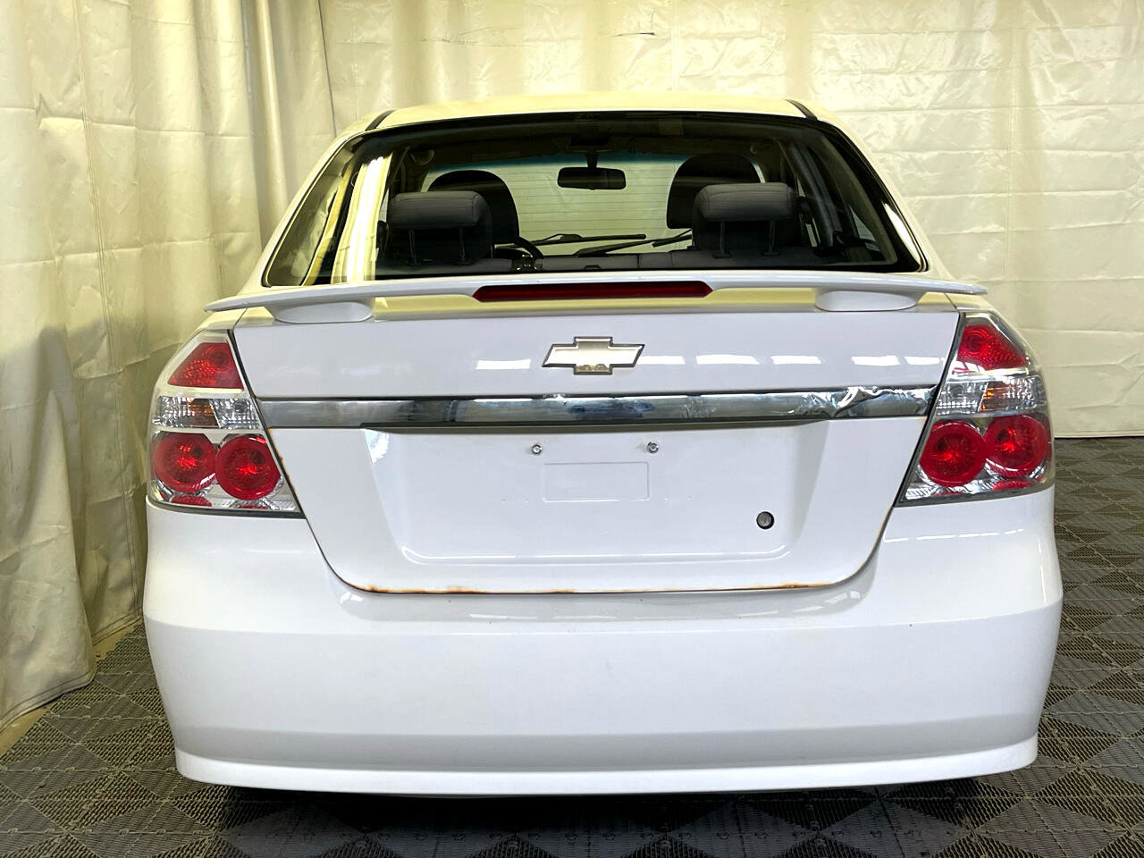 Used 2009 Chevrolet Aveo LT w/ Power and Convenience Package image 8