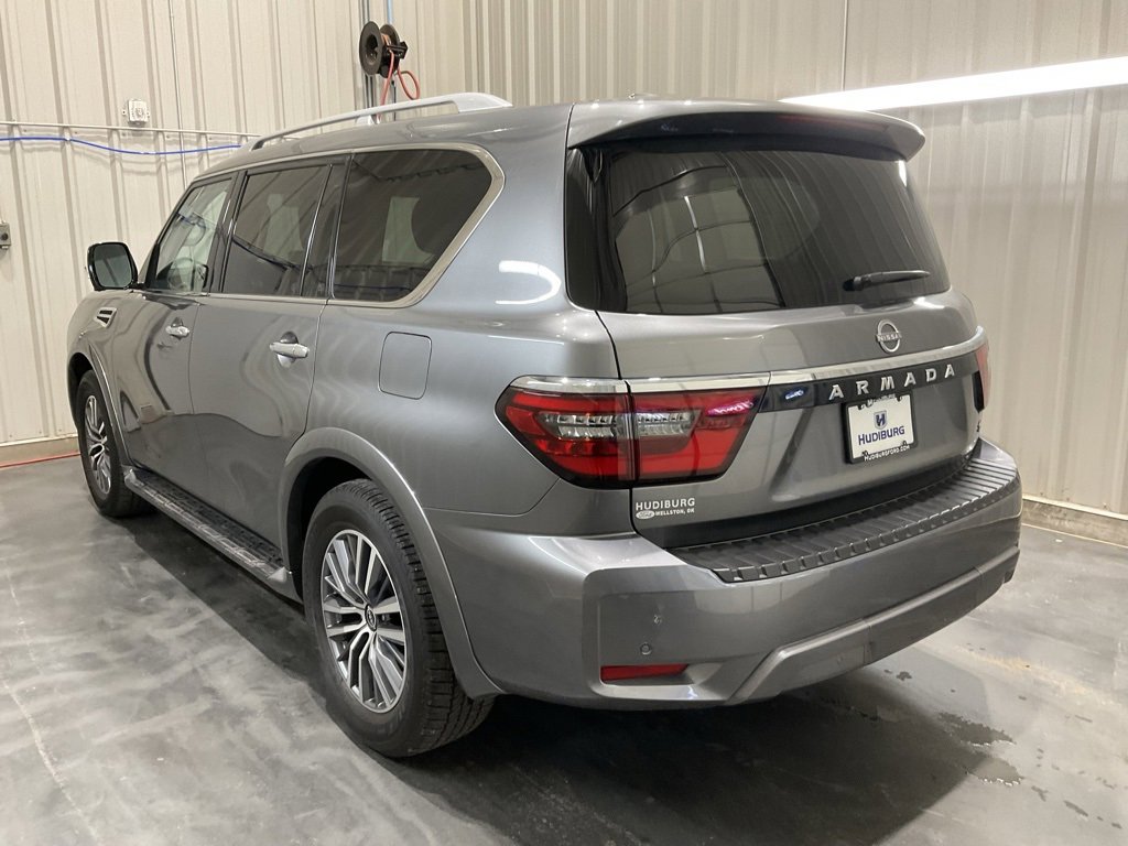 Used 2024 Nissan Armada SL w/ Captain's Chairs Package image 22