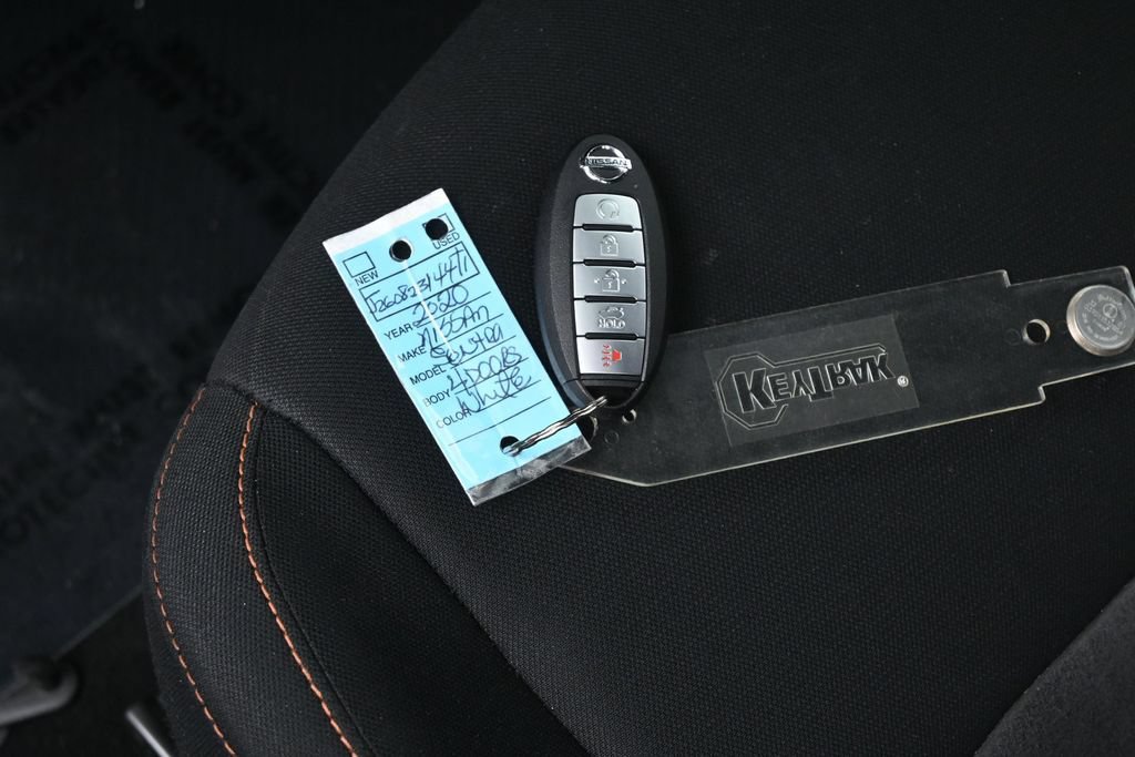 Used 2020 Nissan Sentra SR w/ Electronics Package FWD image 19