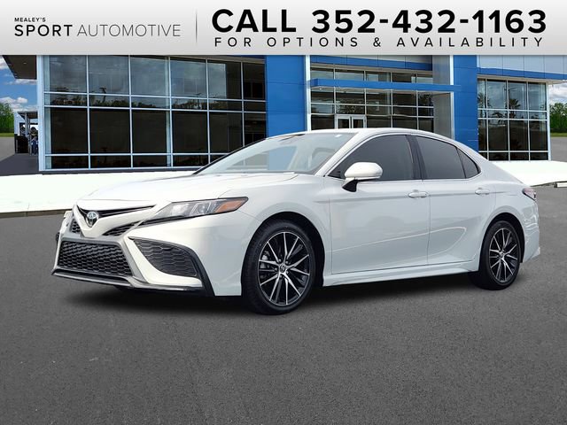 Used 2022 Toyota Camry SE