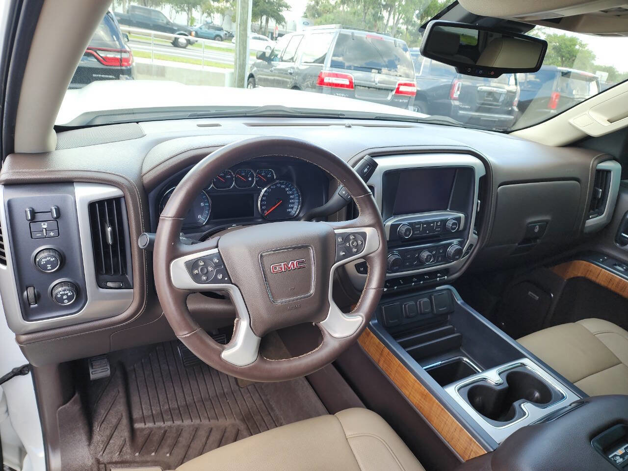 Used 2017 GMC Sierra 1500 SLT image 18