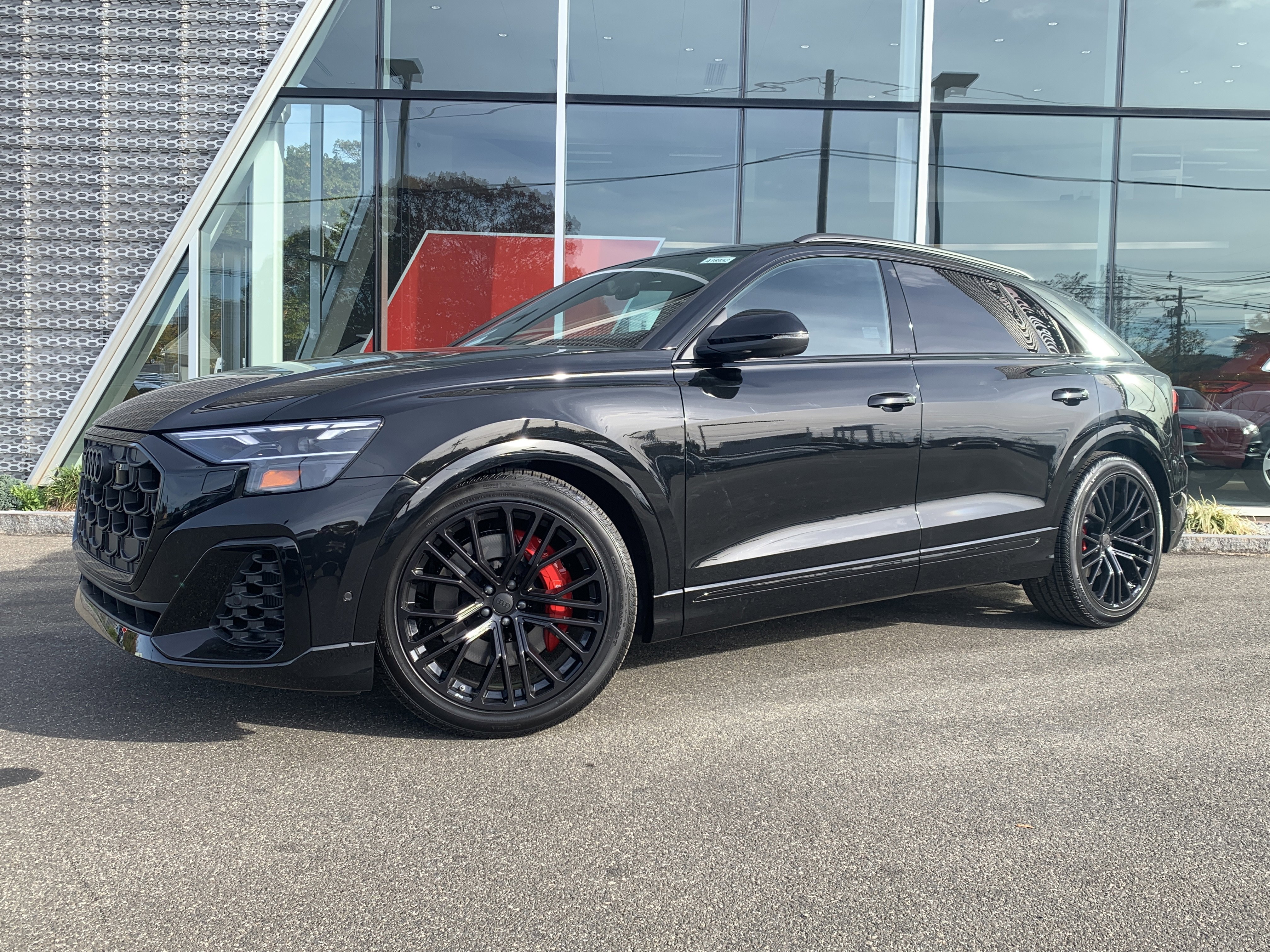 New 2026 Audi SQ8 Premium Plus