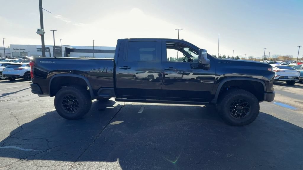Used 2024 Chevrolet Silverado 2500 ZR2 w/ ZR2 Bison Edition AWD/4WD image 9
