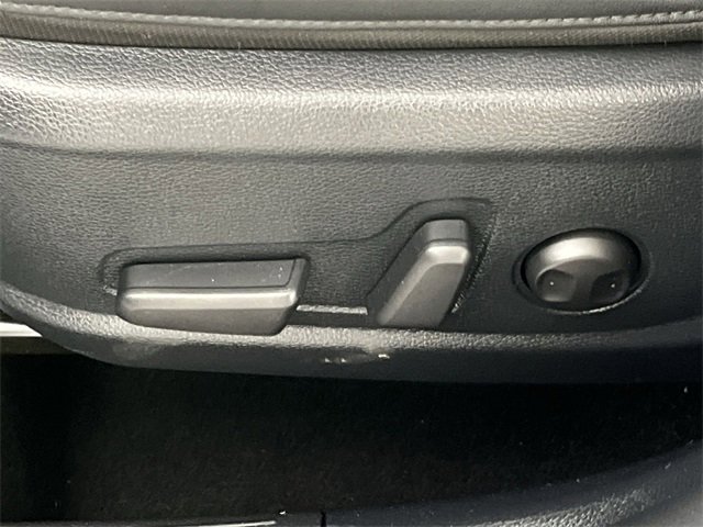 Certified 2022 Kia Seltos EX image 12