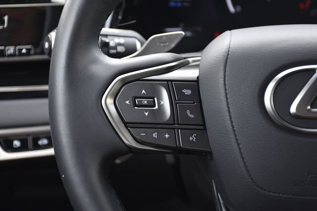 Used 2025 Lexus RX 350 FWD w/ Technology Package image 8