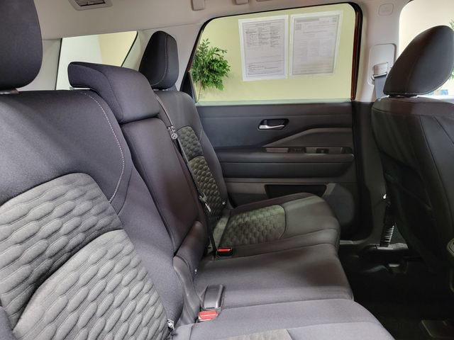 Used 2022 Nissan Pathfinder SV w/ Cargo Package AWD/4WD image 15