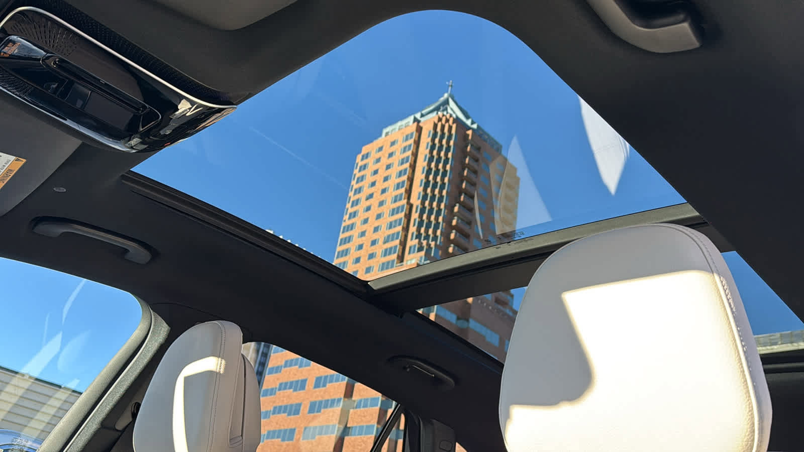 New 2026 Mercedes-Benz GLC 300 4MATIC image 26