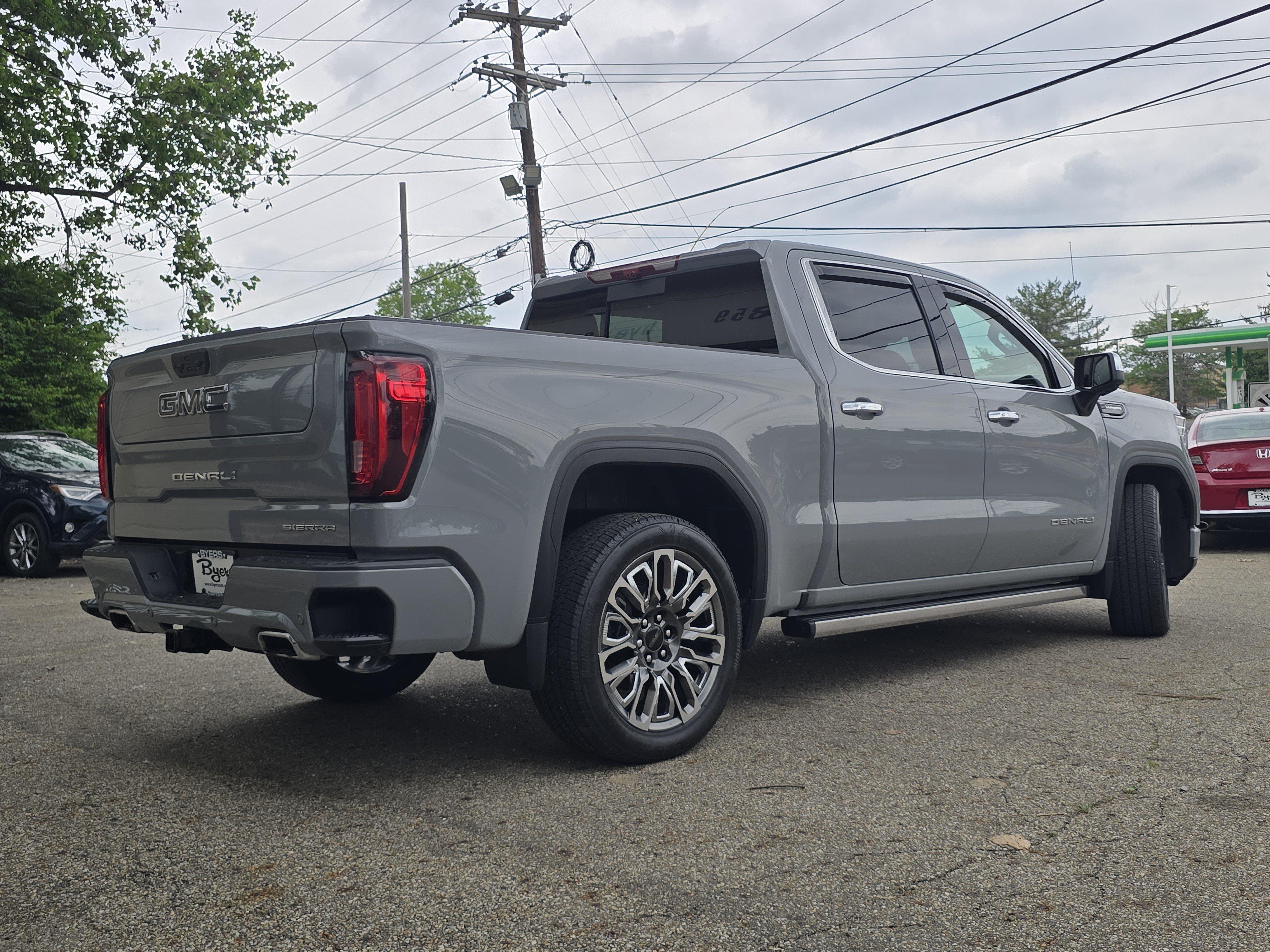 Used 2025 GMC Sierra 1500 Denali Ultimate AWD/4WD image 21