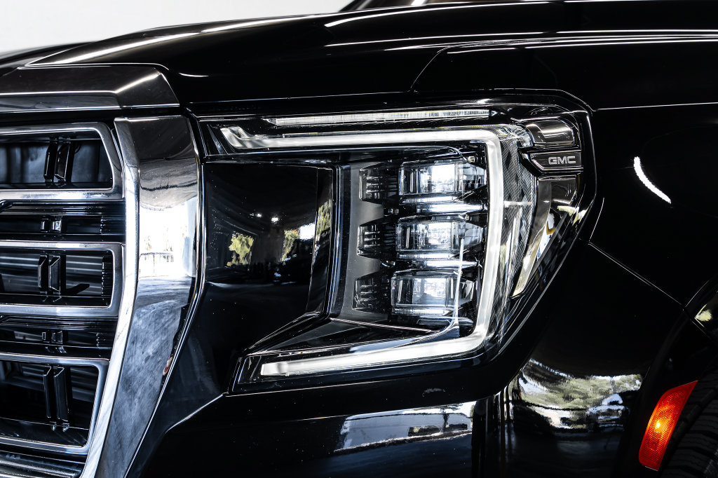 Used 2021 GMC Yukon SLT w/ SLT Luxury Package RWD image 9