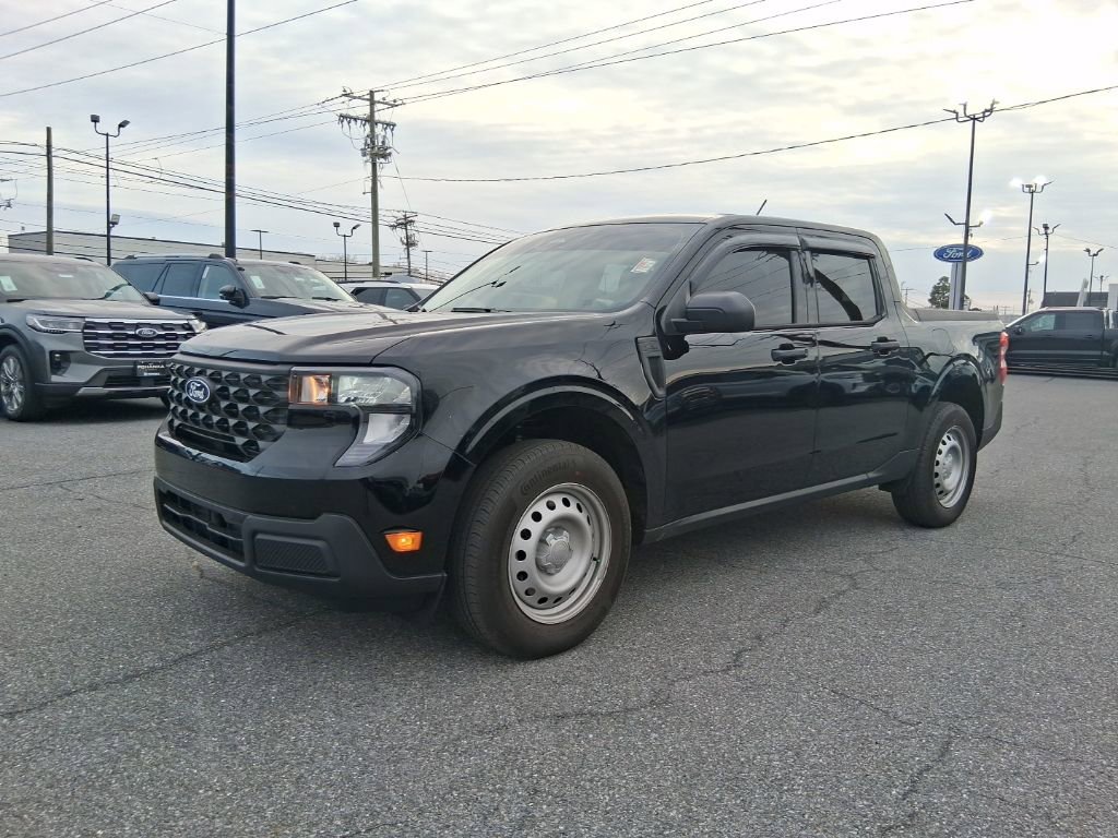 Used 2025 Ford Maverick XL w/ Equipment Group 101A image 1