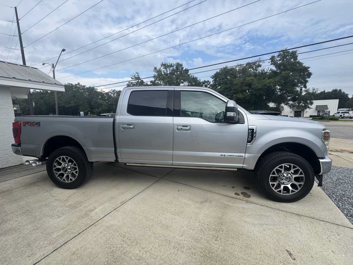 Used 2021 Ford F250 Lariat w/ Lariat Ultimate Package AWD/4WD image 5