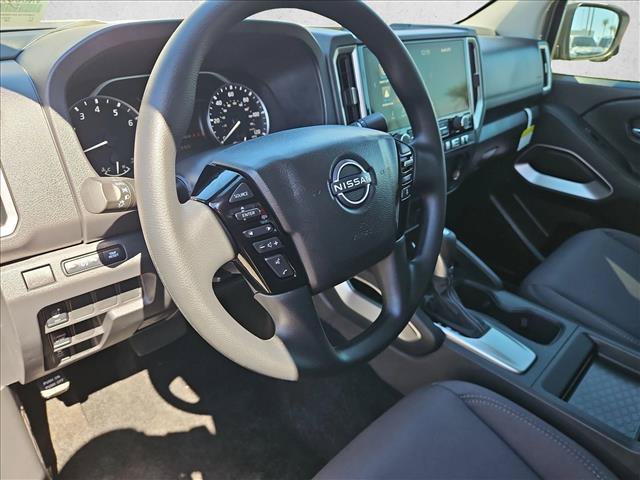New 2027 Nissan Frontier SV RWD image 3