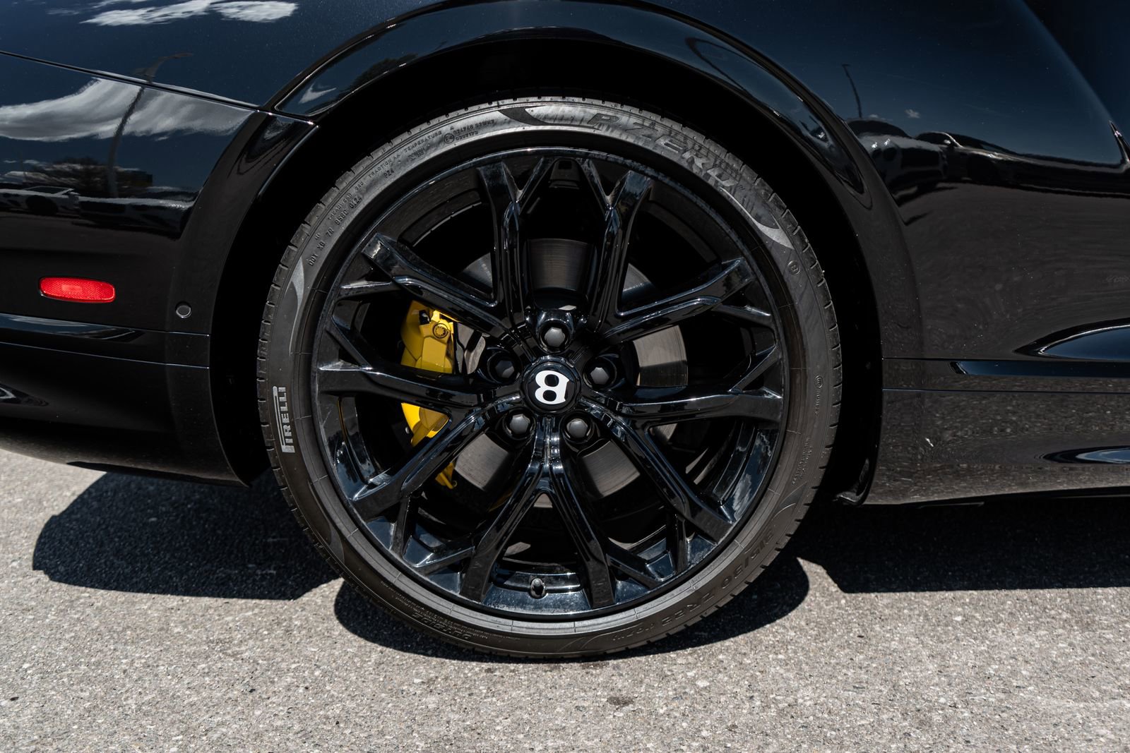 Used 2024 Bentley Continental GT Speed image 16