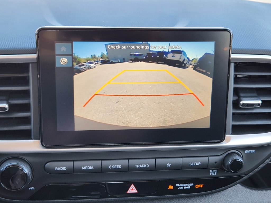 Used 2026 Hyundai Venue SEL FWD image 17