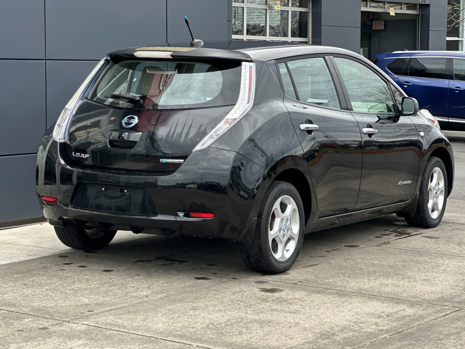 Used 2012 Nissan Leaf SL image 3