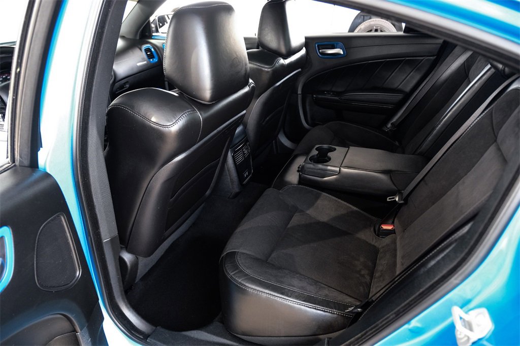 Used 2023 Dodge Charger R/T w/ Plus Group image 38