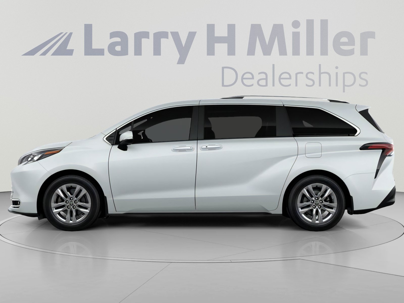 New 2026 Toyota Sienna Limited FWD image 4