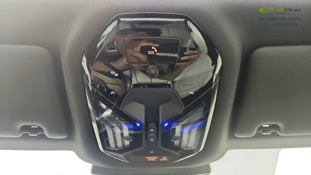 Used 2027 BMW 530i w/ M Sport Package RWD image 72