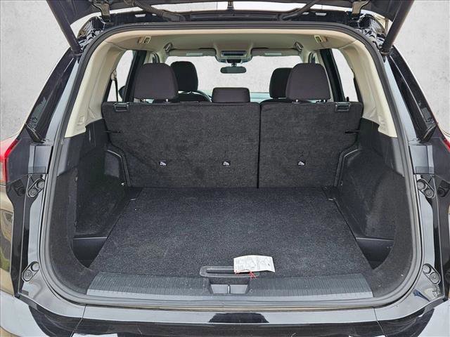 Used 2025 Nissan Rogue SV image 6