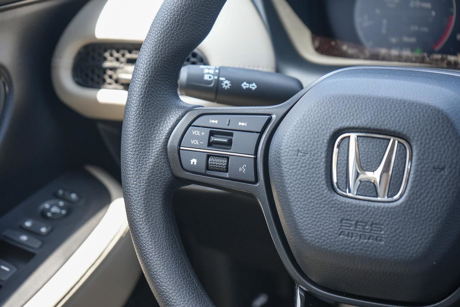 New 2027 Honda HR-V LX image 13