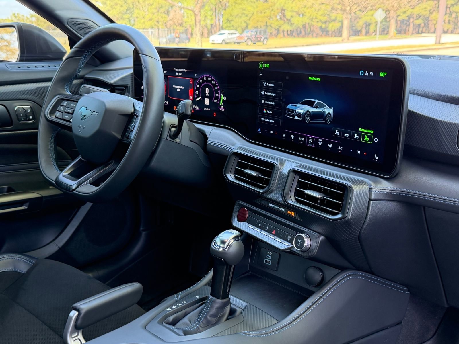 Used 2025 Ford Mustang Dark Horse w/ Dark Horse Handlin Package image 15