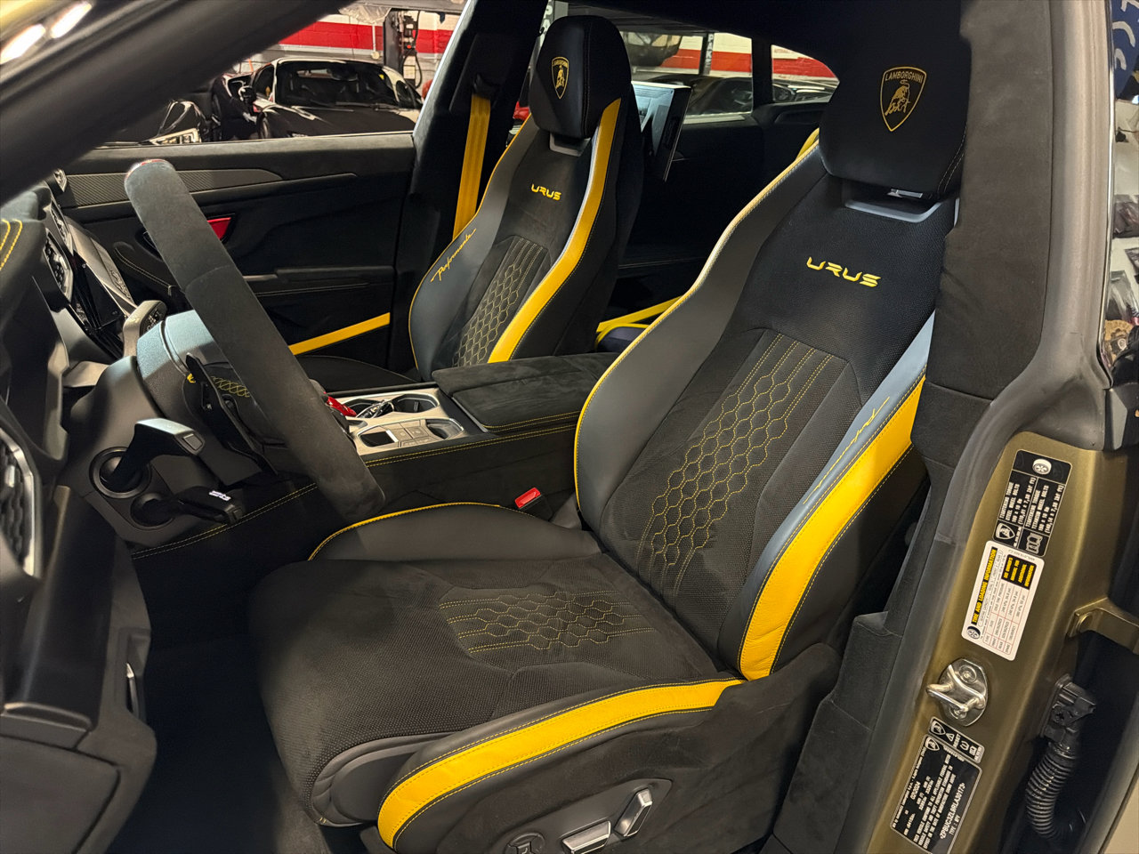 Used 2024 Lamborghini Urus Performante image 23