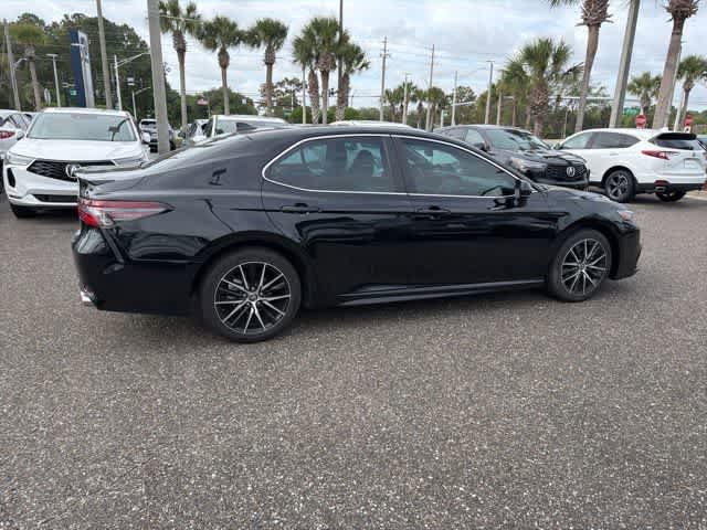 Used 2021 Toyota Camry SE FWD image 23