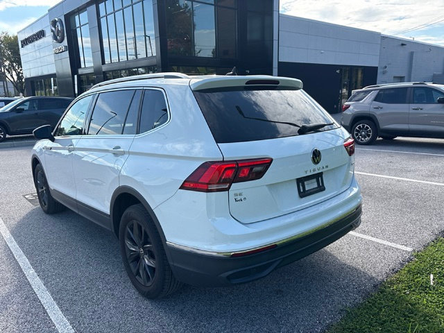 Used 2022 Volkswagen Tiguan SE AWD/4WD image 7