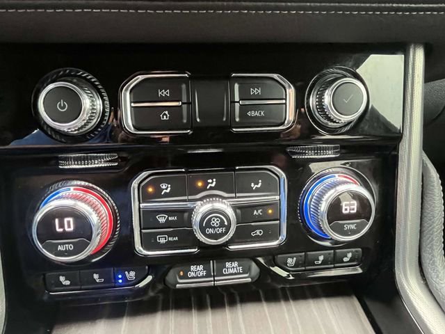 Used 2021 GMC Yukon XL Denali image 19