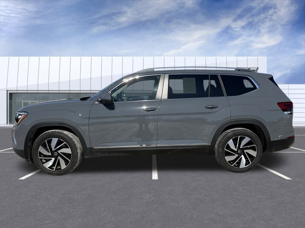 Used 2025 Volkswagen Atlas SEL image 5
