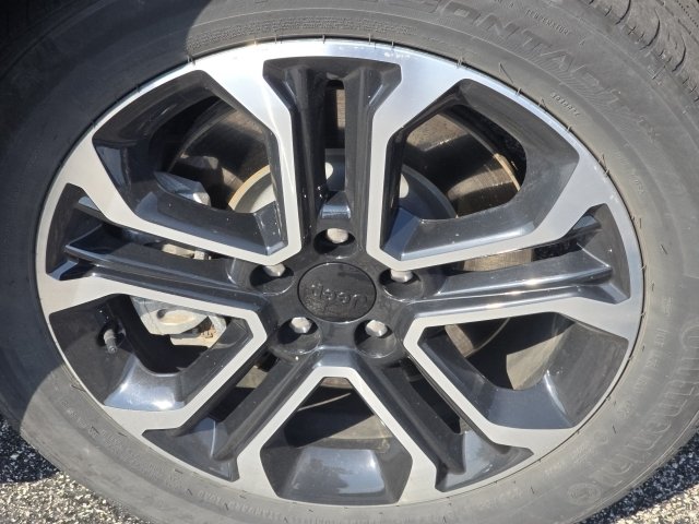 Used 2023 Jeep Compass Limited AWD/4WD image 10