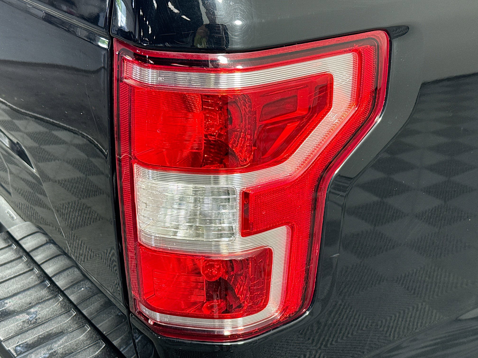 Used 2018 Ford F150 XLT w/ Equipment Group 301A Mid image 44